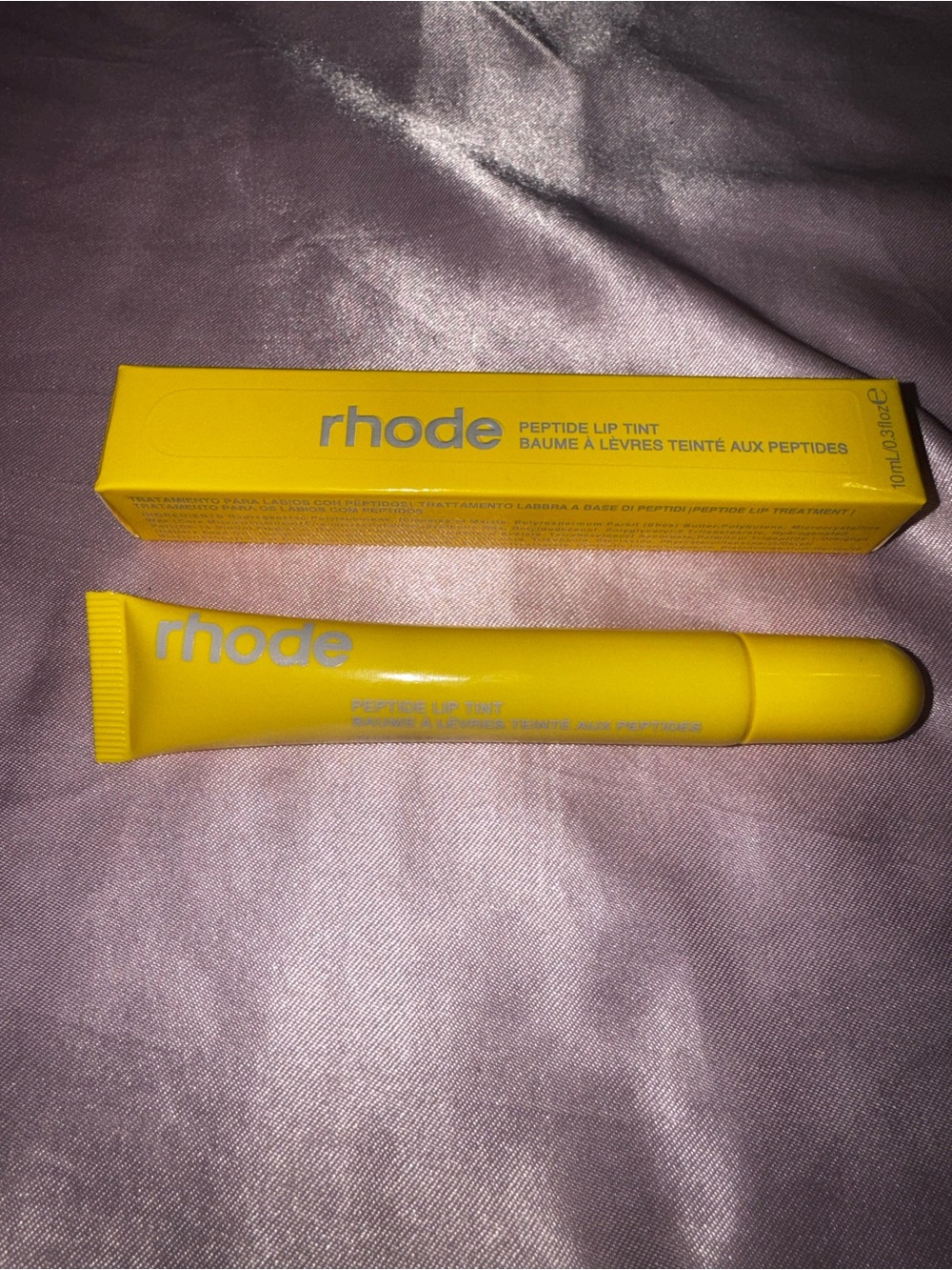 Rhode Lemontini Peptide Lip Tint